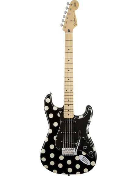Fender Buddy Guy Standard Stratocaster®, Maple Fingerboard, Polka Dot Finish